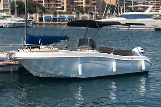 Croisière "Les calanques de l'Estérel" avec skipper