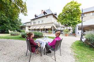 Séjour gourmand au Château des Comtes de Challes*** à Challes-les-Eaux (73)