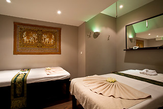 Modelage corps aux huiles duo chez Lôk Siam Spa Alésia à Paris (75014)