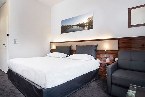Online Booking EPS - photo 1