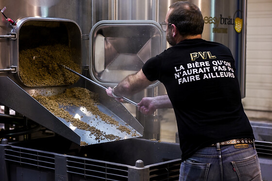 Une visite de la brasserie en duo à la Brasserie du Pavé à Ennevelin (59)