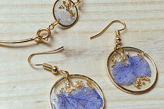 Atelier bijoux en résine UV à La Rochelle (17)