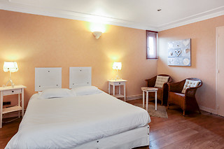 Séjour bien-être pour 2 à l'Auberge La Tomette, The Originals Relais à Vitrac (15)