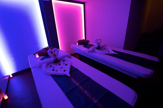 Massage thaï relaxant à Paris 17ème - Massage & pierre chaude - 1h