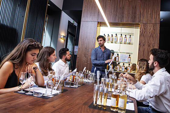 Atelier assemblage de Whisky à Paris 7ème