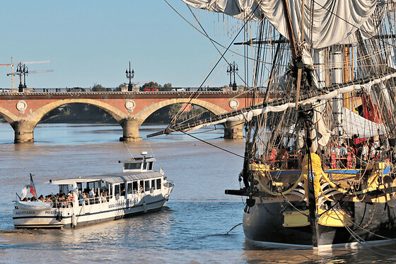 Croisière au fil de l'eau sur la Garonne à Bordeaux