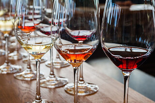 Cours d'œnologie "Initiation à la dégustation de vin", Marseille - Offre Solo