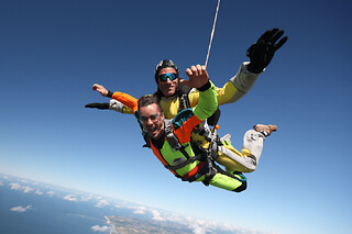 Saut en Parachute en tandem au-dessus du Mont-Saint-Michel