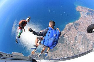 Saut en parachute au-dessus des Sables-d'Olonne - Tarif Période Verte