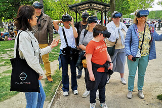 Visite guidée en réalité virtuelle pour deux - Viality Tour - Paris (75007)