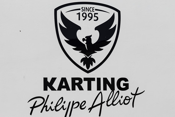 Sessions de karting seul ou en groupe - Circuit Philippe Alliot - Belleville-sur-Vie (85)