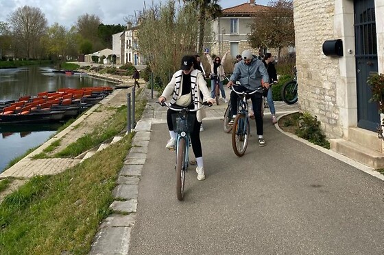 Jeu de piste en vélo électrique pour 3 - Papa Tango Vélo - Coulon (79)