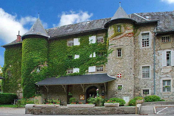 Séjour gourmand au Château des Comtes de Challes*** à Challes-les-Eaux (73)