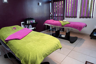 Un accès au hammam et un massage du dos chez Arômes et Bien-Être Concept Spa à Saulx-les-Chartreux (91)