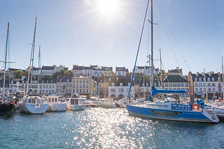 Larguez les amarres