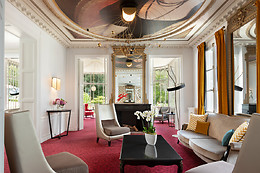 Château Belmont Tours The Crest Collection