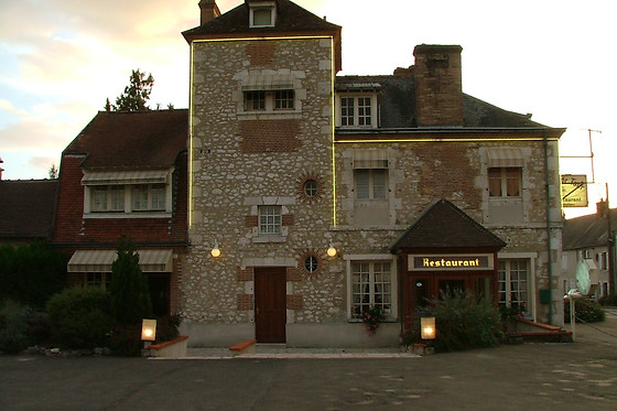 Repas en duo à La Grande Tour à Saint-Ay (45)
