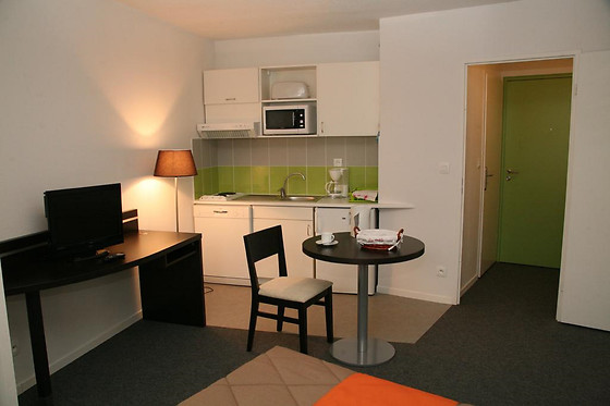 Nemea Appart’hôtel Nancy Home Suite - photo 2
