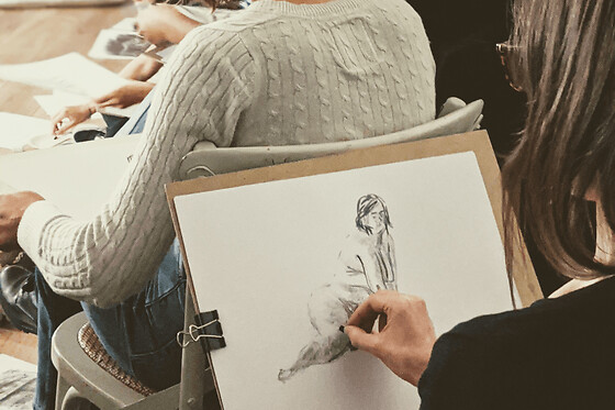 Atelier apéro-dessin modèle vivant à Lyon