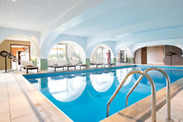 Relais & Châteaux La Cote Saint Jacques & Spa