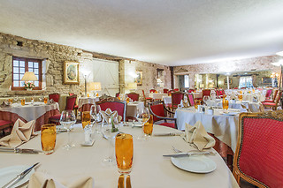 Séjour pour 2  au Château de Périgny à Vouillé (86)