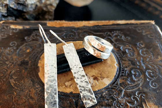 Atelier création d'un bijou en argent à Dijon (21)