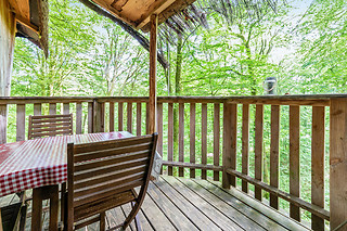 Un séjour à 2 à L'Arbre à Cabane à Guyonvelle (52)