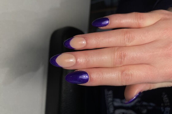 Une pose de vernis semi-permanent chez Vinyongles à Strasbourg (67)