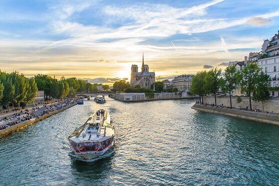 Croisière promenade sur la Seine par les Bateaux-Mouches Paris - Adulte