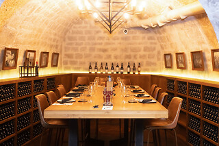 Dégustation fromages & accords improbables aux Caves du Louvre