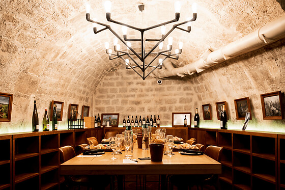 Atelier dégustation fromages & vins aux Caves du Louvre à Paris