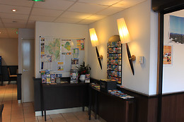 Hotel-Résidence Saint Jean**