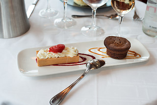 Un dîner croisière pour 2 au Capitaine Fracasse à Paris (75015)