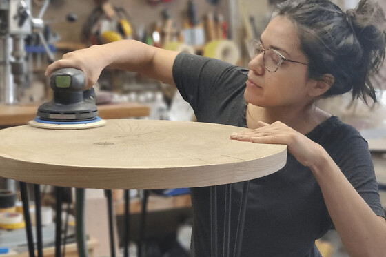 Atelier fabrication d'une table basse en bois à Paris 3ème