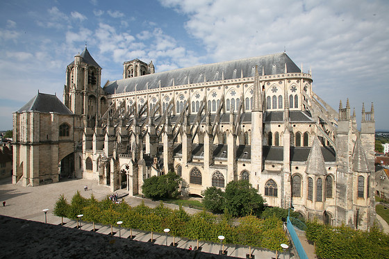Hotel The Originals Bourges Le Berry - photo 2