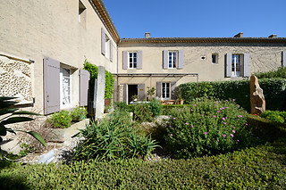 Séjour pour deux au Mas des Carassins à Saint-Rémy-de-Provence (13)
