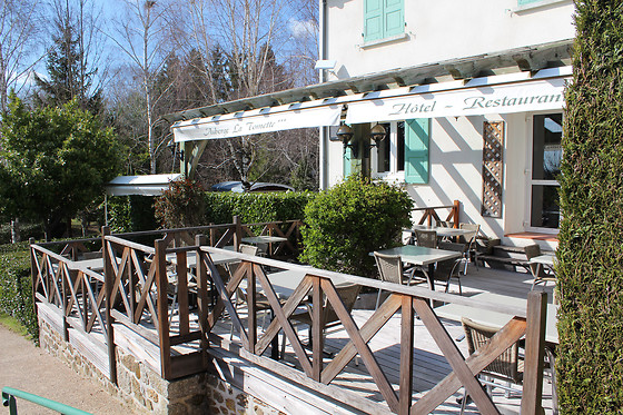 Séjour bien-être pour 2 à l'Auberge La Tomette, The Originals Relais à Vitrac (15)