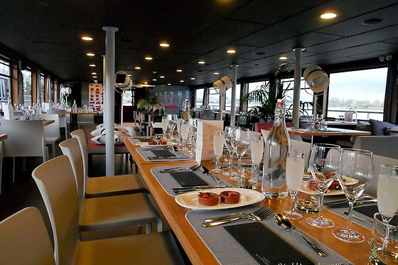 Un déjeuner-croisière en duo chez Les bateaux Bordelais à Bordeaux (33)