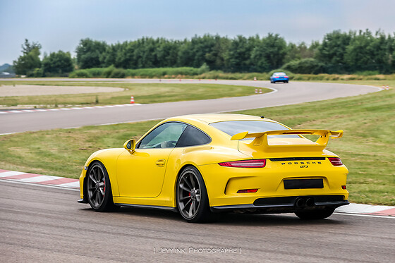 Découverte Porsche 991 GT3 (5 tours) sur le Circuit de Trappes (78)