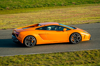 Duo Alpine A110S / Lamborghini Gallardo LP-560 (2x2 tours) sur le Circuit de Saint-Laurent de Mure (69)