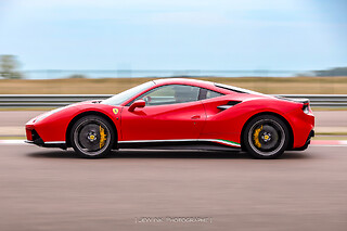 Découverte Ferrari 488 GTB (3 tours) sur le Circuit de Croix-en-Ternois (62)