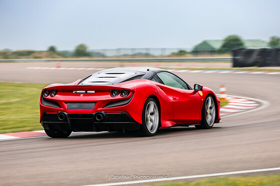Duo Lamborghini Huracan / Ferrari F8 Tributo (2x2 tours) sur le Circuit de l'Auxois (21)