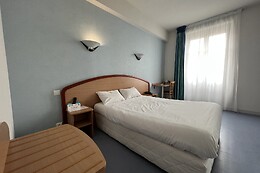 Hotel Du Commerce (saint Gaudens)