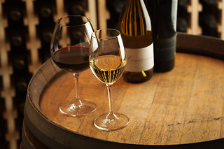 Dégustation de vins à La Villa du château Belloy à Saint-Michel-de-Fronsac (33)