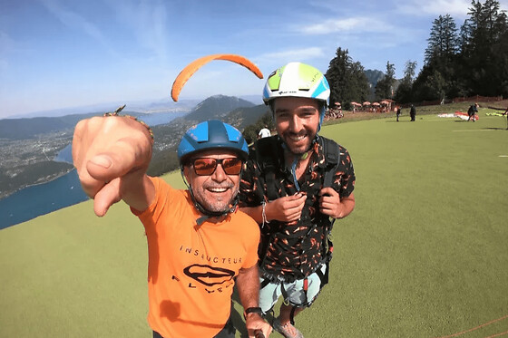 Vol Prestige en parapente au-dessus du lac d'Annecy