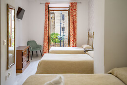 HOTEL MANZANITO