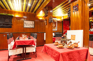 Repas népalais en duo au restaurant Kathmandu à Paris (75)