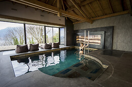 Les Trésoms Lake and SPA Resort