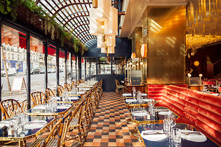 Tables mythiques parisiennes