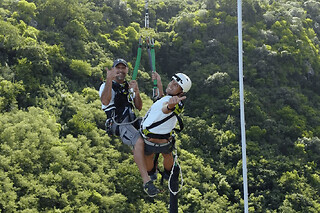 Saut à l'élastique du Viaduc de la Fontaine à Saint-Leu